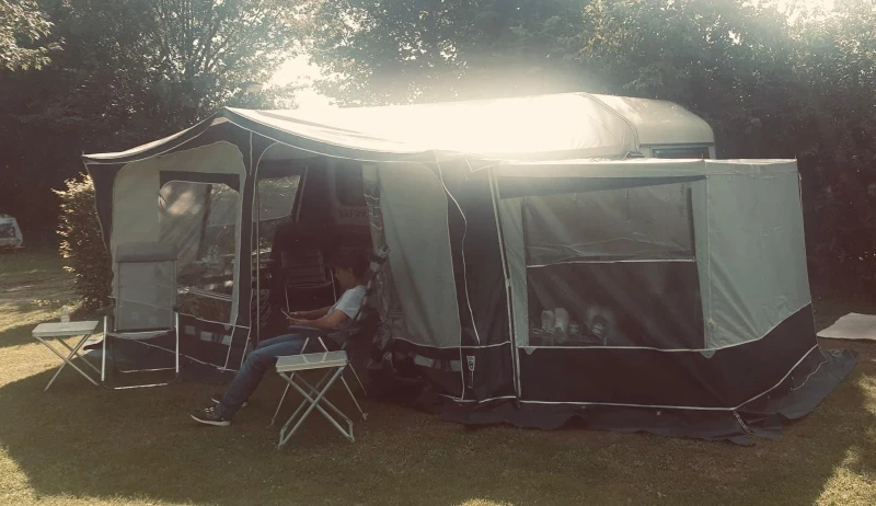 Каравана Wilk Safari, снимка 3 - Каравани и кемпери - 52628642