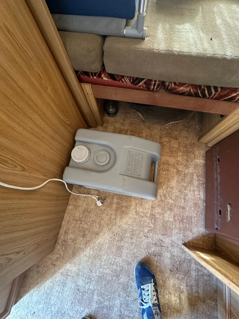 Каравана Wilk Safari, снимка 10 - Каравани и кемпери - 52628642