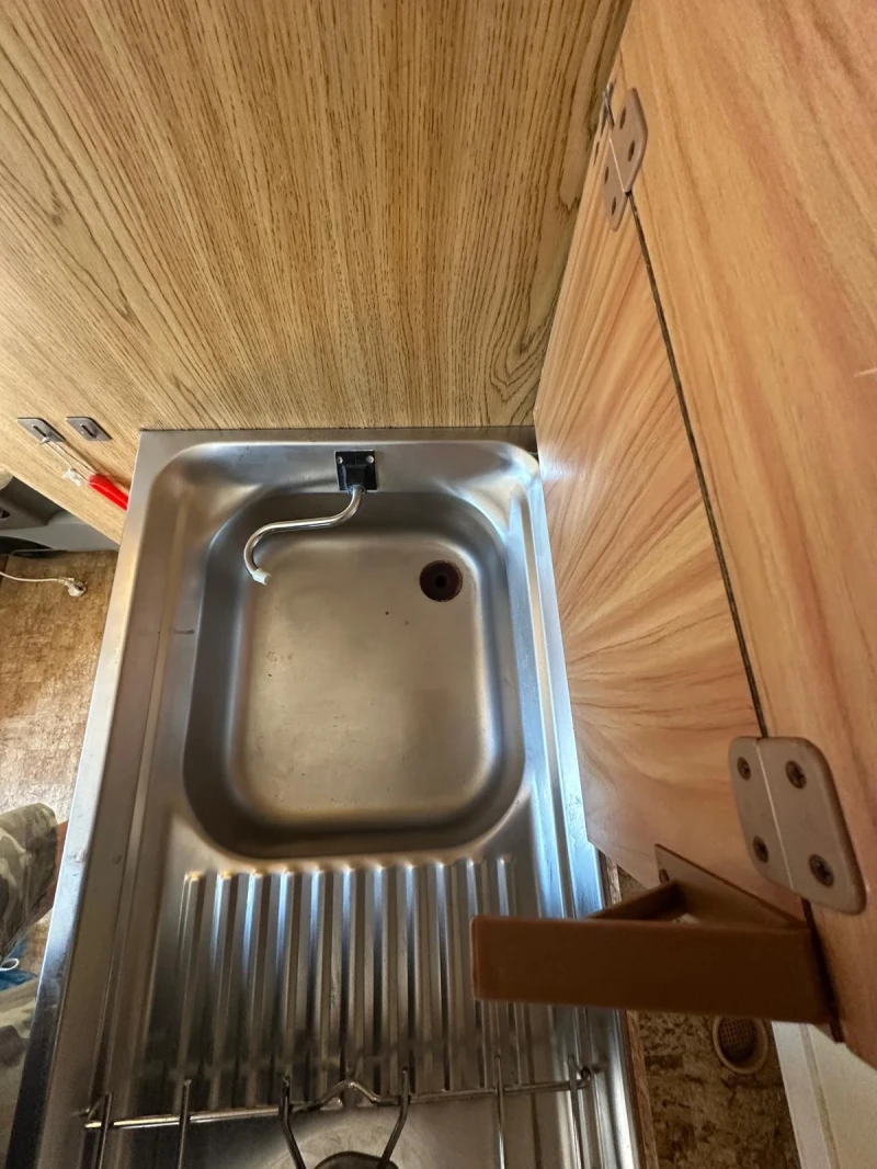 Каравана Wilk Safari, снимка 13 - Каравани и кемпери - 52628642