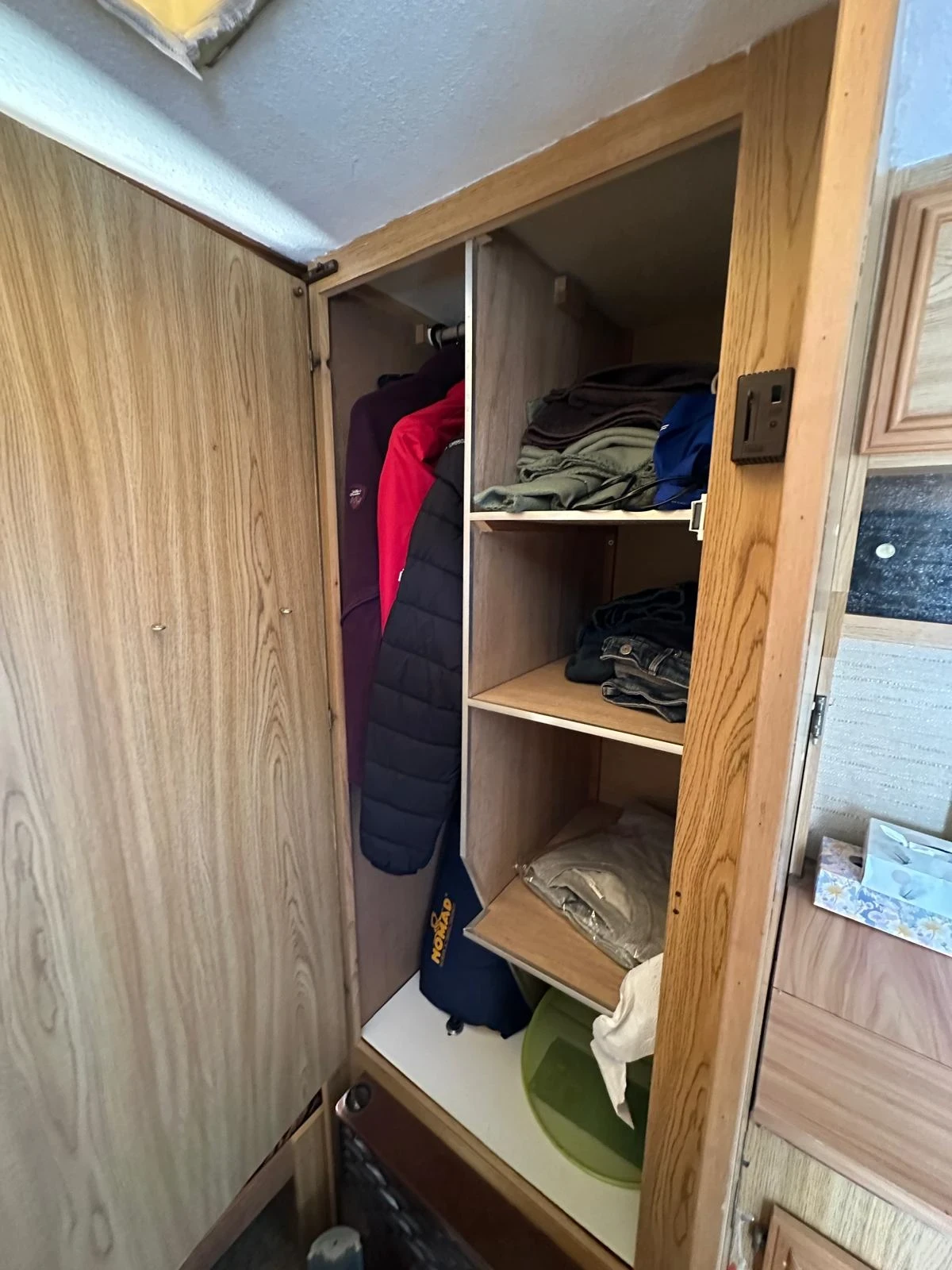  Wilk Safari | Mobile.bg   14