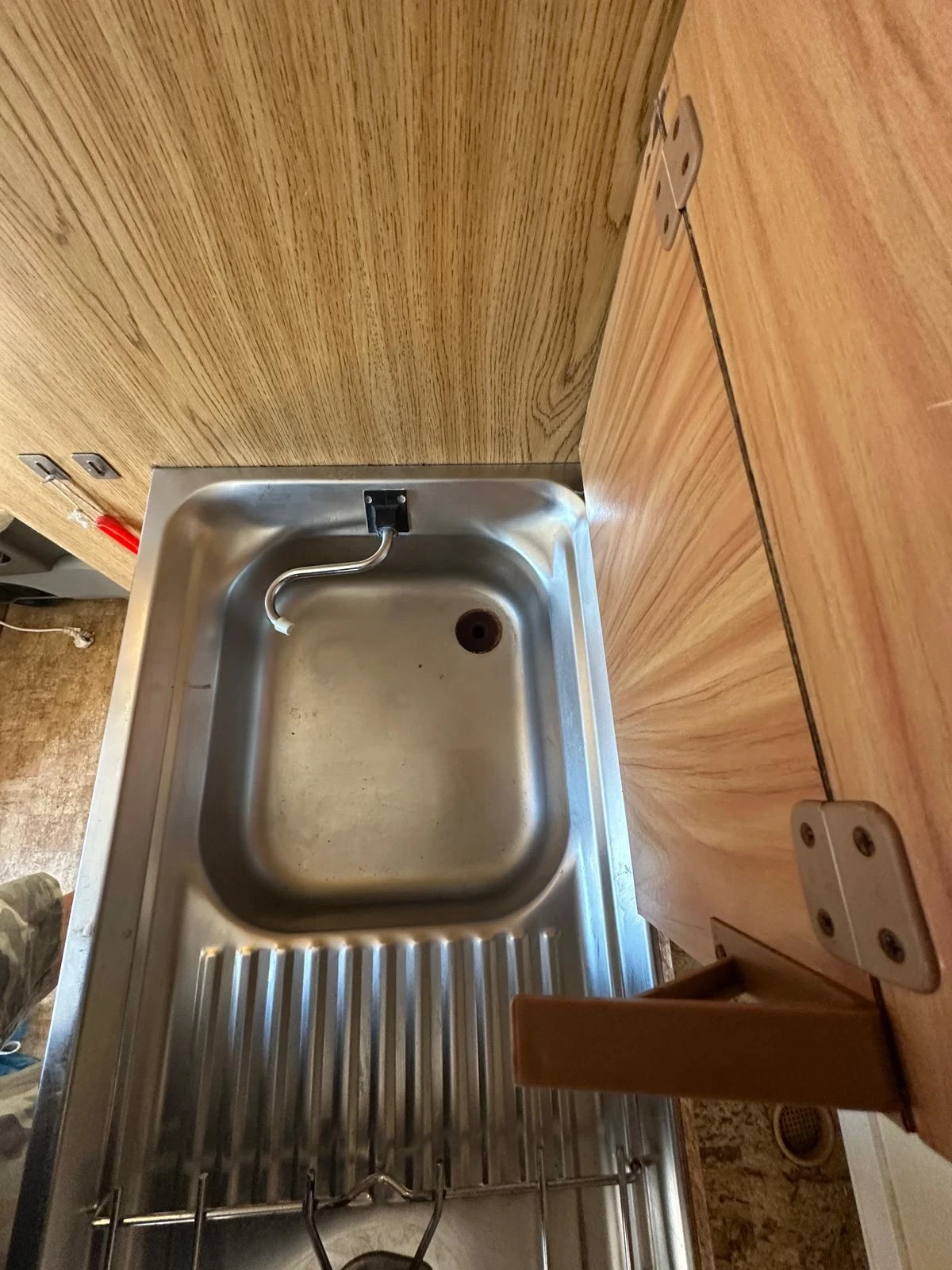  Wilk Safari | Mobile.bg   13