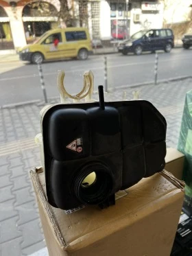 Разширителен съд Mercedes C-class 2001-, снимка 1