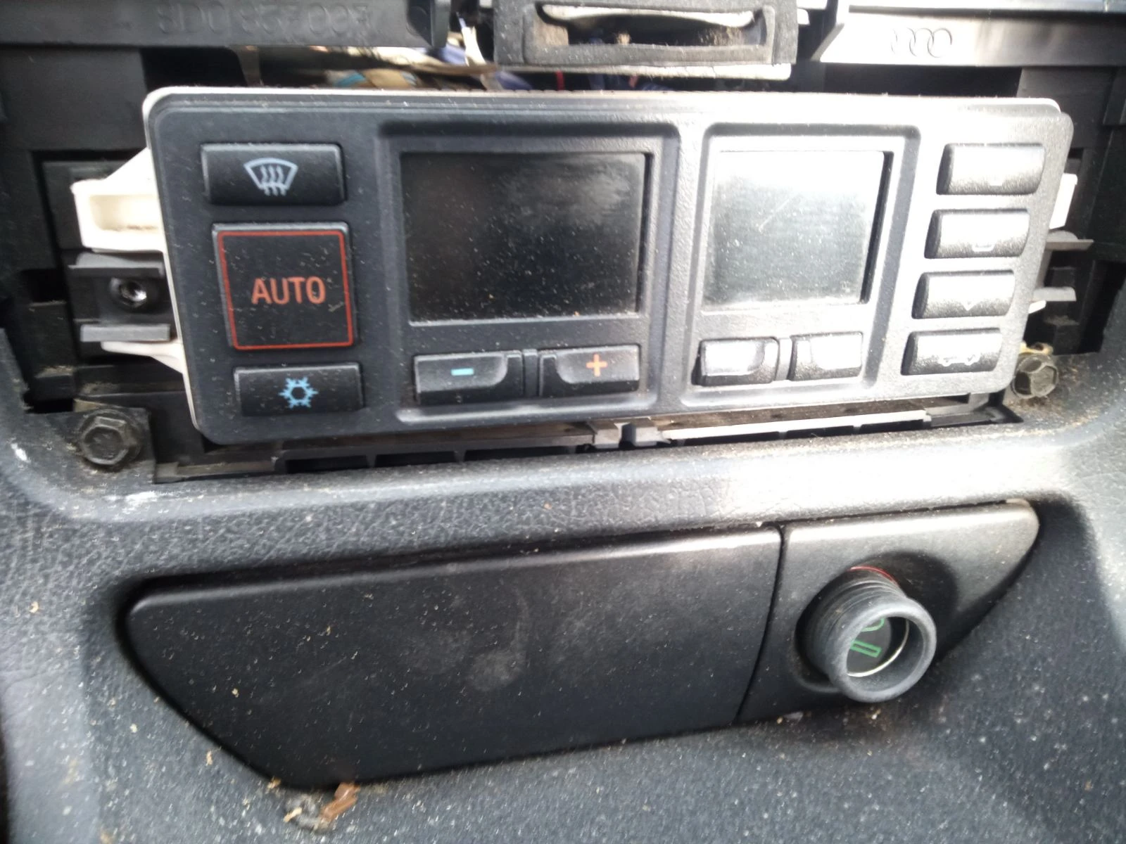     4  1994  2001  AUDI A4   5  | Mobile.bg   12