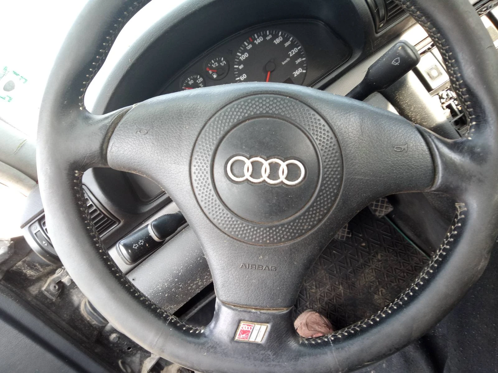     4  1994  2001  AUDI A4   5  | Mobile.bg   9