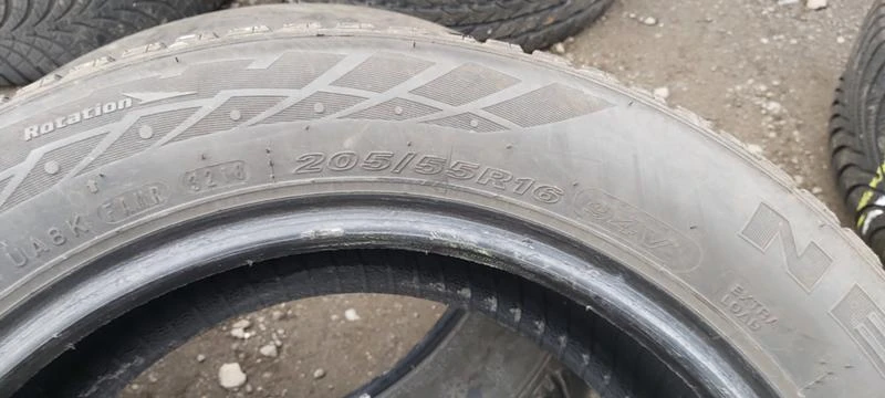 Гуми Зимни 205/55R16, снимка 5 - Гуми и джанти - 31053083