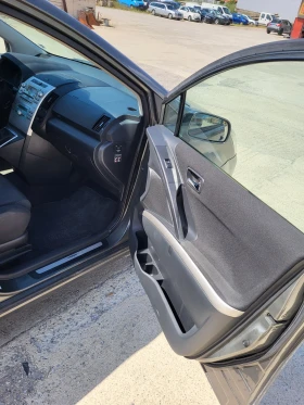 Toyota Corolla verso, снимка 9