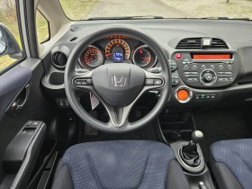 Honda Jazz 1.2i-VTEC Климатроник Старт/Стоп, снимка 11