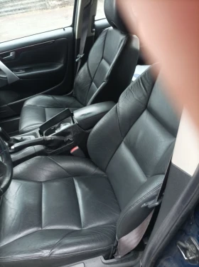 Volvo S60 - 3000 € / 5867.49 лв. - 82266797 7