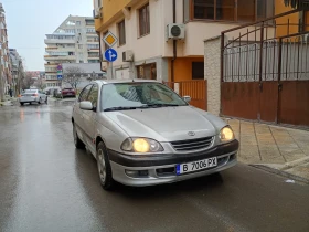 Toyota Avensis 2.0 TD Климатик - 1600 € / 3129.33 лв. - 92006100 4