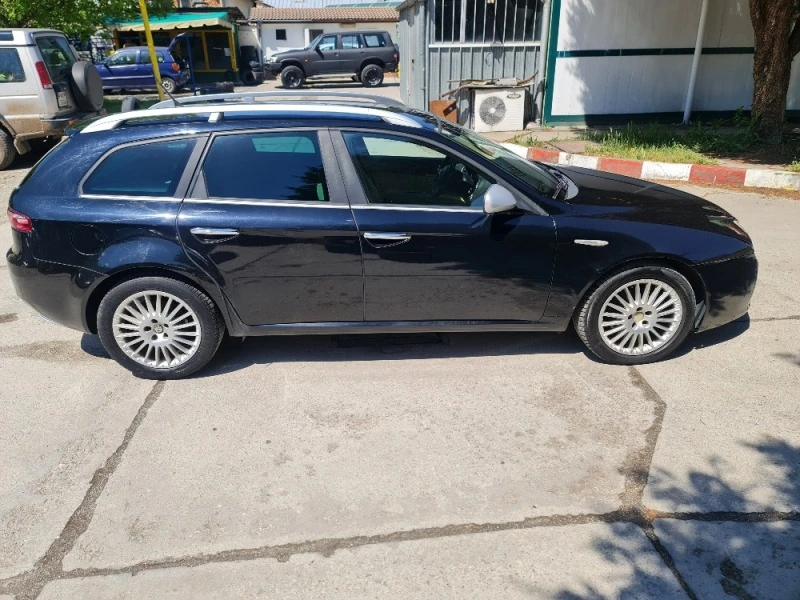 Alfa Romeo 159 1.9 JTDm 150к.с 6 Скорости, снимка 6 - Автомобили и джипове - 48412811