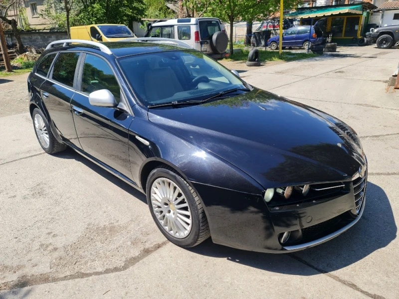 Alfa Romeo 159 1.9 JTDm 150к.с 6 Скорости, снимка 7 - Автомобили и джипове - 48412811