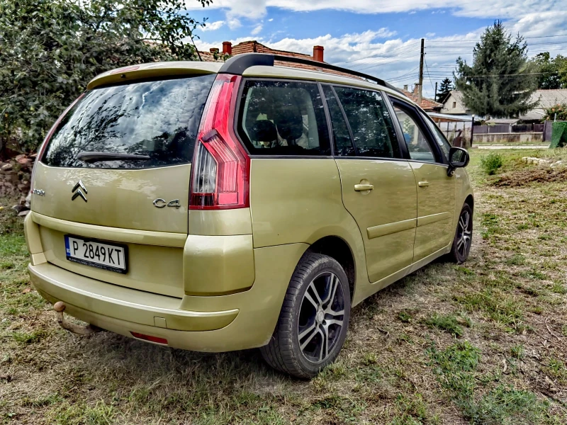 Citroen Grand C4 Picasso, снимка 2 - Автомобили и джипове - 47248465