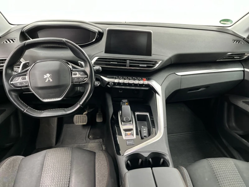 Peugeot 3008 1.5HDI/EAT8/PANORAMA/DigitalCockpit/CarPlay/CAM, снимка 5 - Автомобили и джипове - 47370001