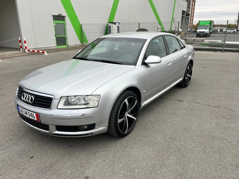 Audi A8 4.2 безин, снимка 3 - Автомобили и джипове - 47985844