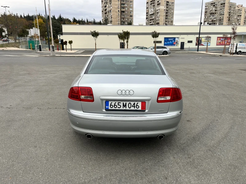 Audi A8 4.2 безин, снимка 7 - Автомобили и джипове - 47985844