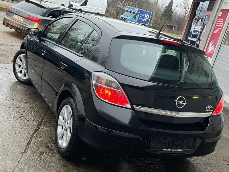 Opel Astra 1.4i* КЛИМА, снимка 6 - Автомобили и джипове - 48227159