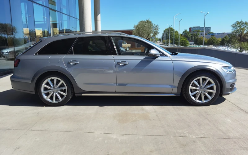 Audi A6 Allroad 3.0 TDI quattro, снимка 2 - Автомобили и джипове - 48756511