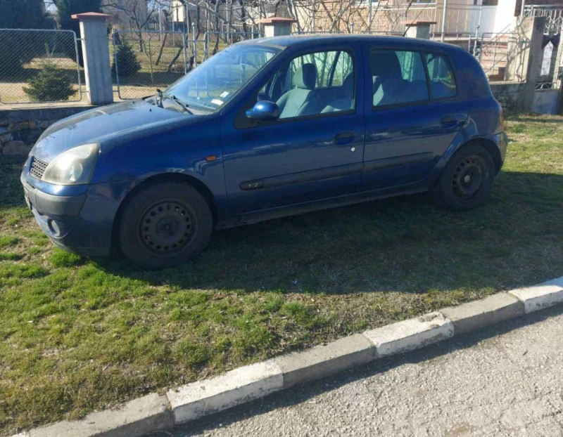 Renault Clio 1.2, снимка 2 - Автомобили и джипове - 48905294