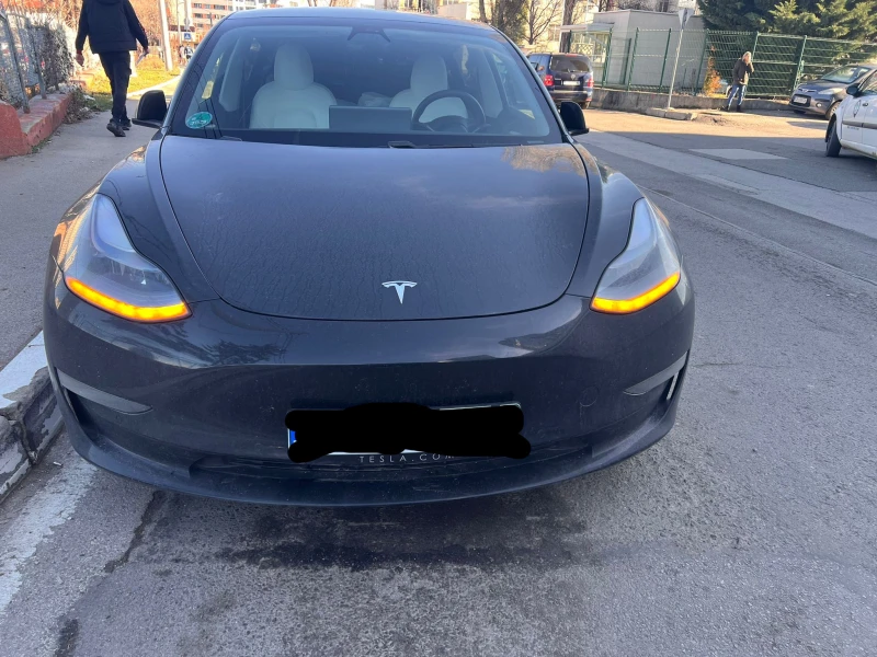 Tesla Model 3 Performance
