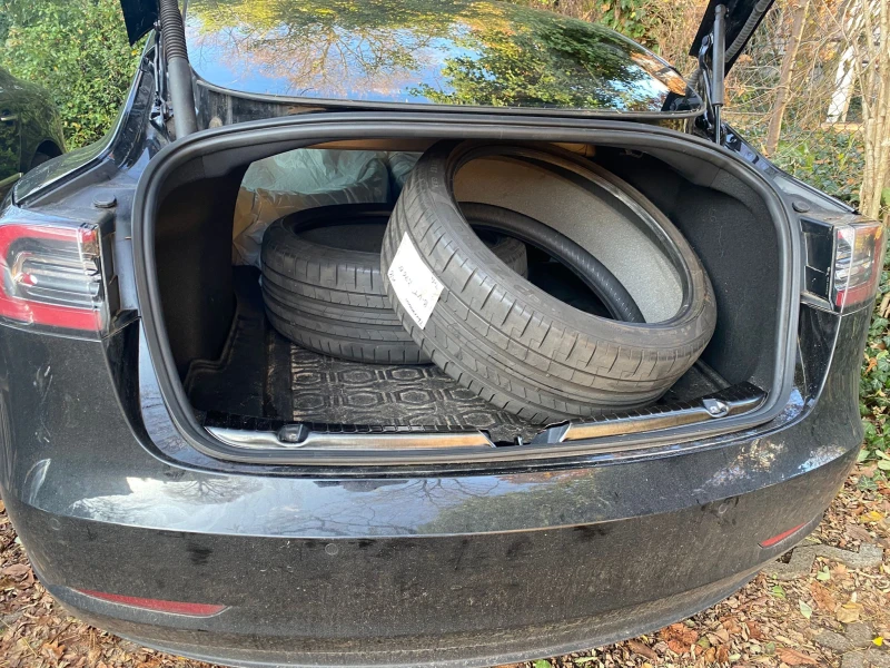 Tesla Model 3 Performance, снимка 10 - Автомобили и джипове - 51415440