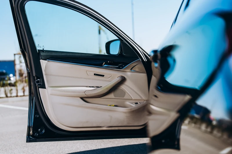 BMW 530, снимка 7 - Автомобили и джипове - 52567943