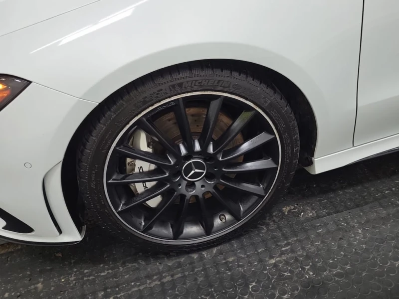 Mercedes-Benz CLA AMG 35  CARFAX, снимка 17 - Автомобили и джипове - 53447179