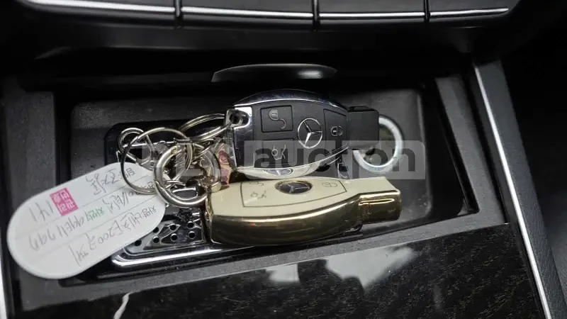 Mercedes-Benz E 400 Mercedes Benz E-Class Coupe, 2016, снимка 13 - Автомобили и джипове - 54087061