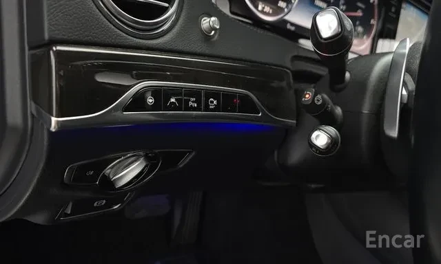 Mercedes-Benz S 350 D * ОБДУХВАНЕ * 360 * AIRMATIC * BURMESTER * ПАНО , снимка 12 - Автомобили и джипове - 56154011