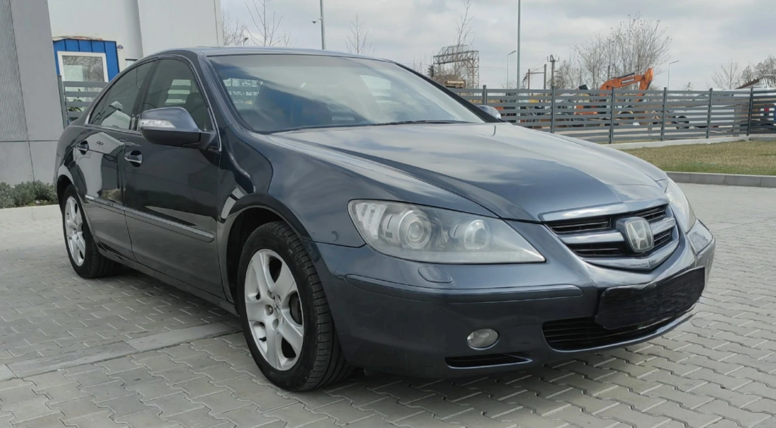 Honda Legend 3.5 V6 4x4 SH-AWD - изображение 4