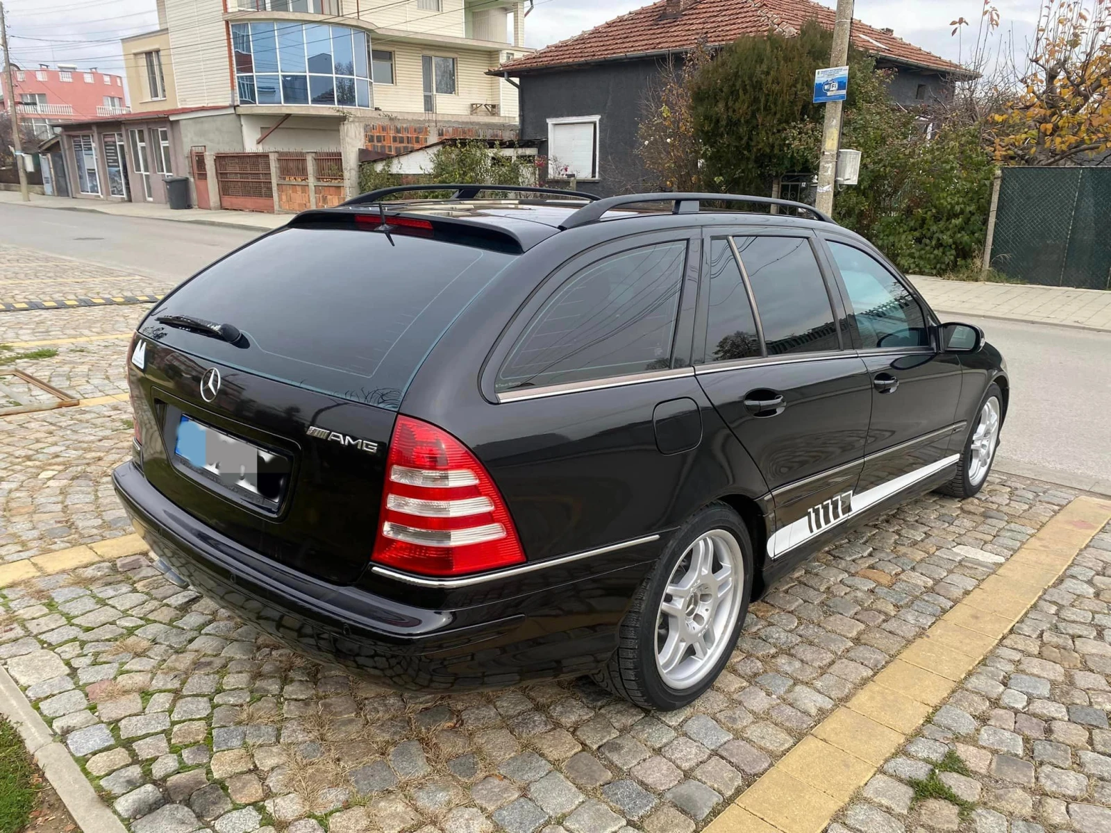 Mercedes-Benz C 320 CDI AMG - изображение 3