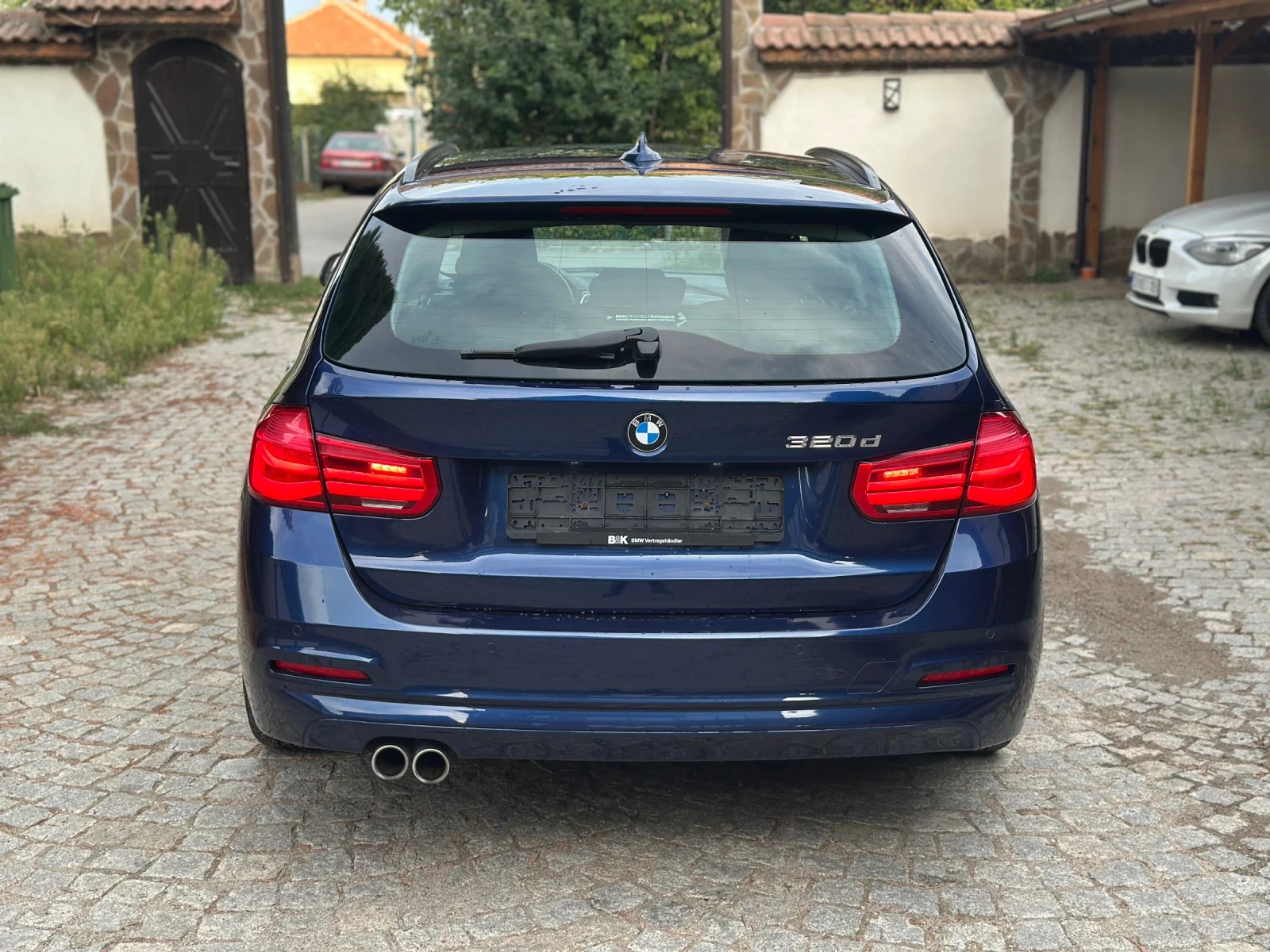 BMW 320 Facelift Advantage  - изображение 5
