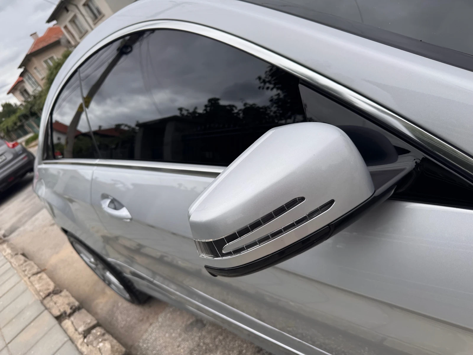 Mercedes-Benz E 500 Mercedes-Benz E550 Купе AMG - изображение 7