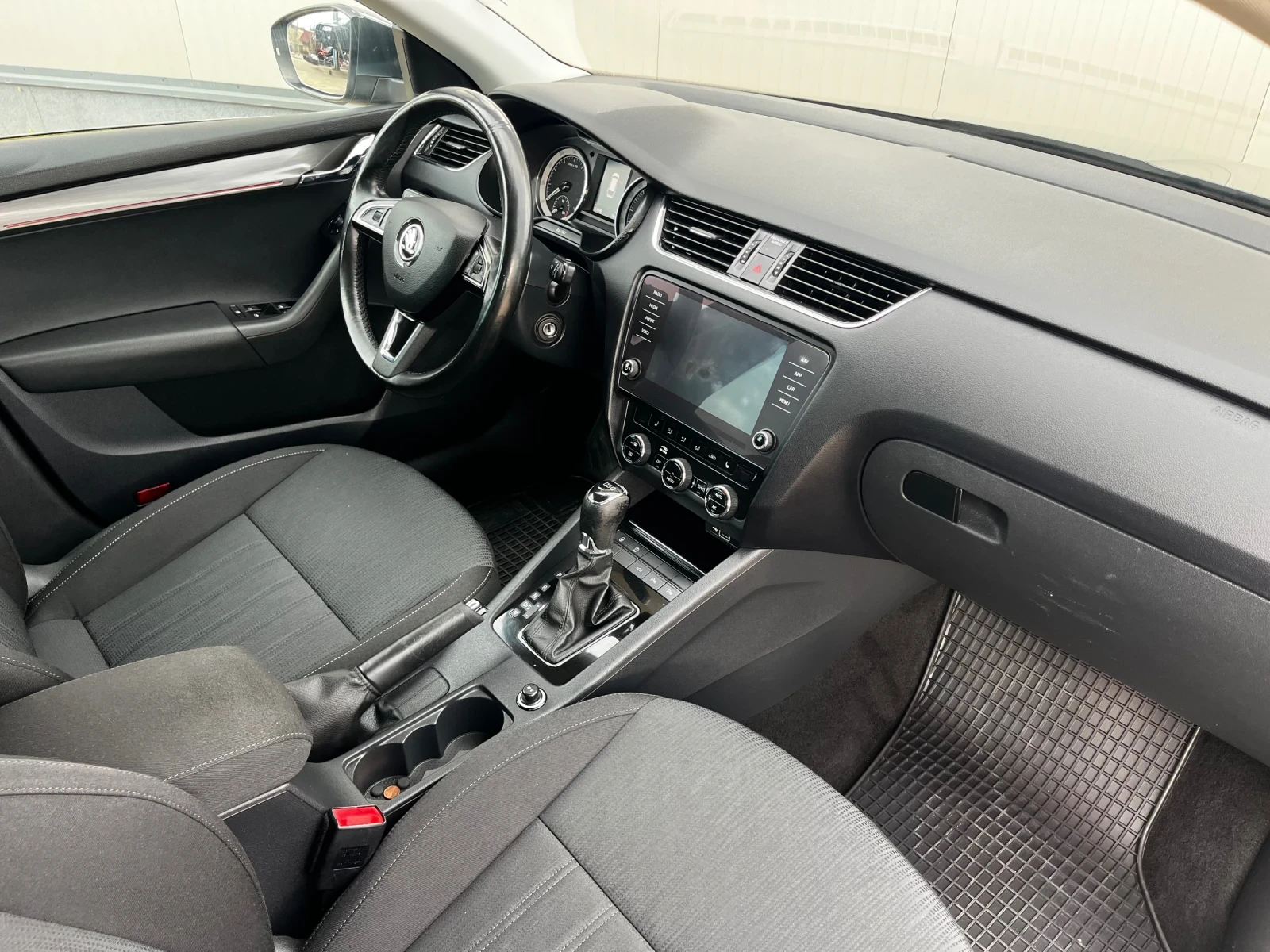 Skoda Octavia Euro6 | Mobile.bg   12