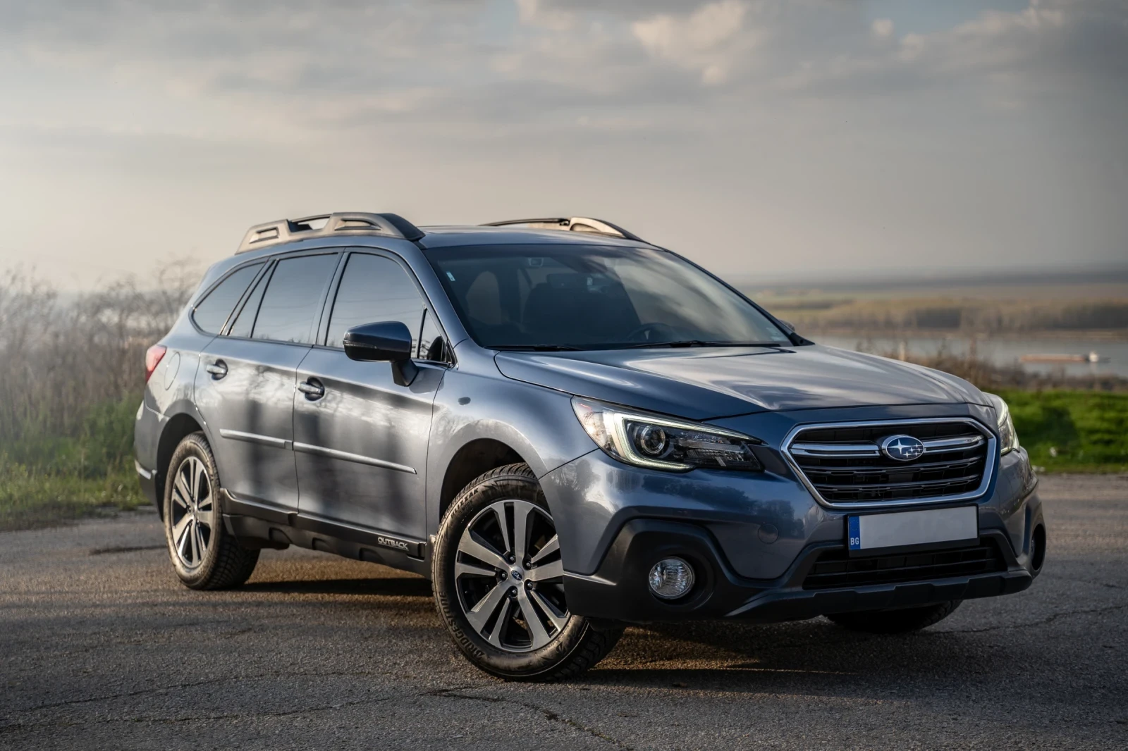 Subaru Outback 3.6 Limited - изображение 8