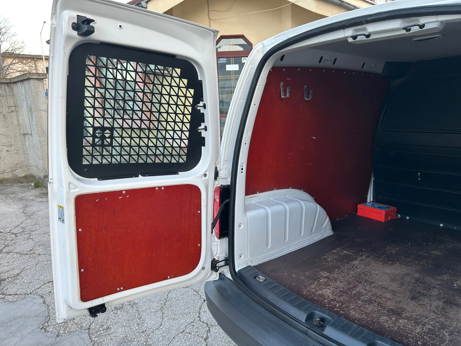 VW Caddy 2.0TDI EURO 6  | Mobile.bg � ����������� 14
