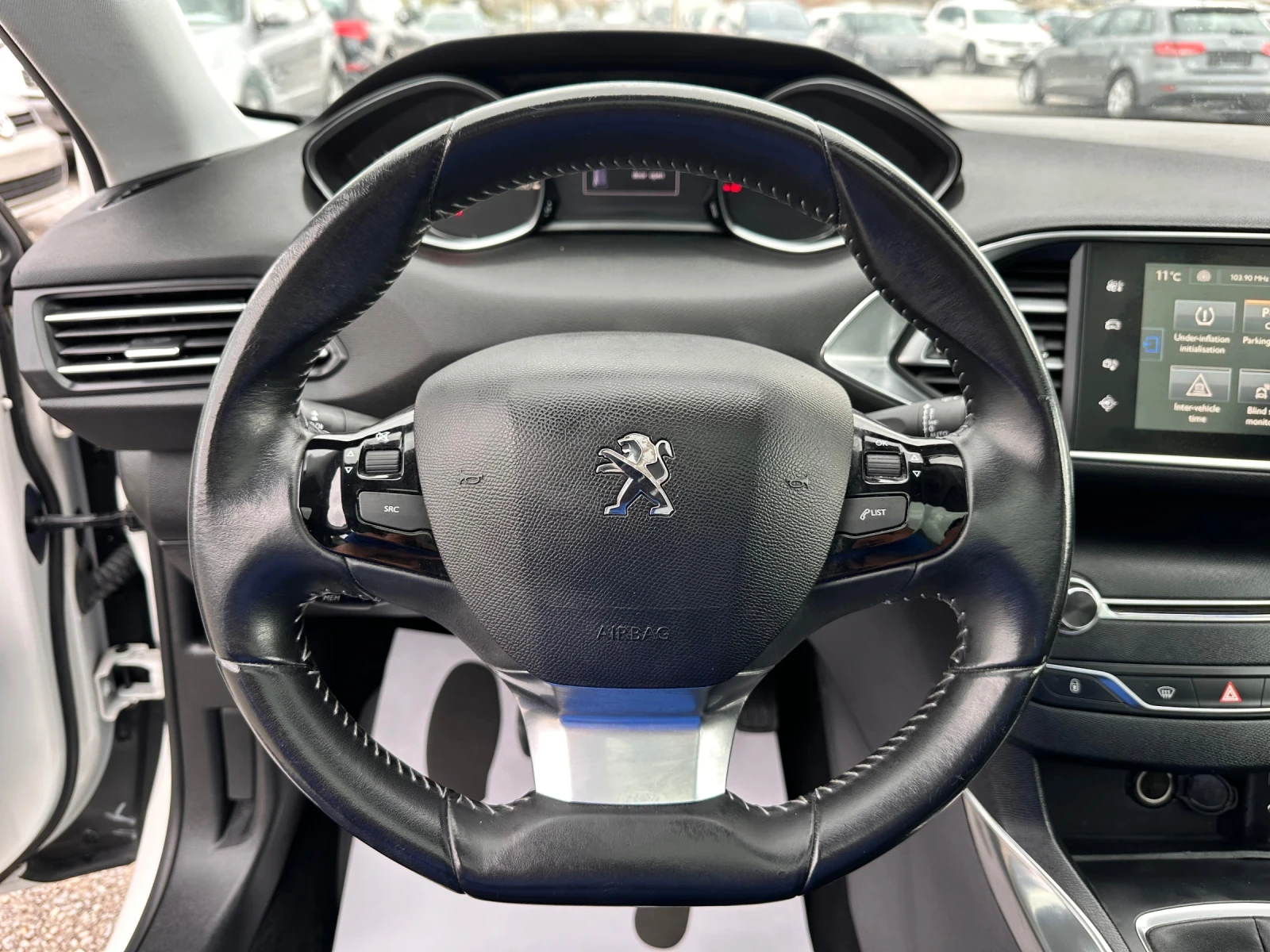 Peugeot 308 1.6HDi-GT-LINE-НАВИ-КАМЕРА-СЛЯПА ТОЧКА-ФУЛЛ-ТОП, снимка 10 - Автомобили и джипове - 54088035