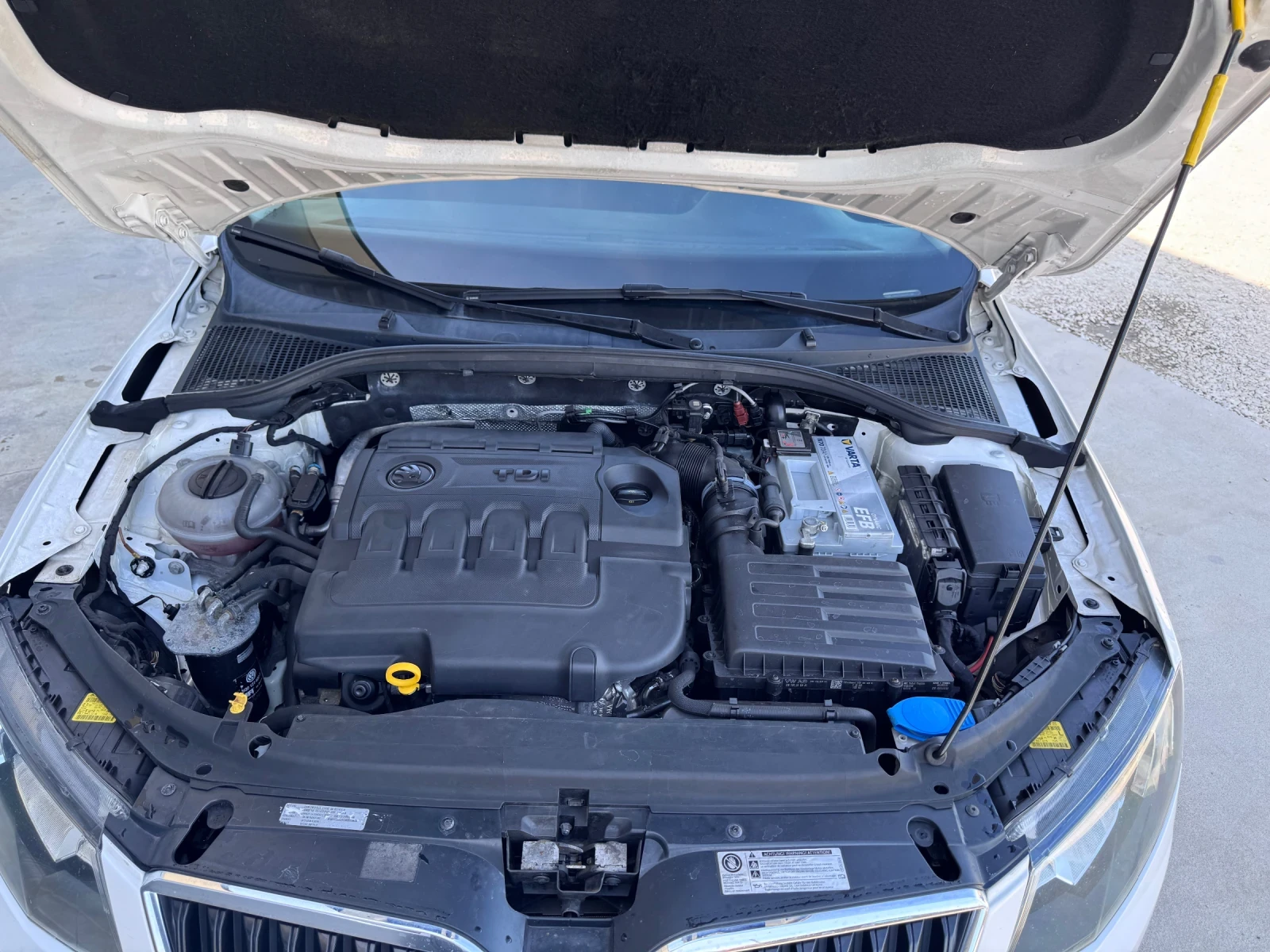 Skoda Octavia 2.0TDI 150PS 4X4 EVRO 6, снимка 16 - Автомобили и джипове - 54343228