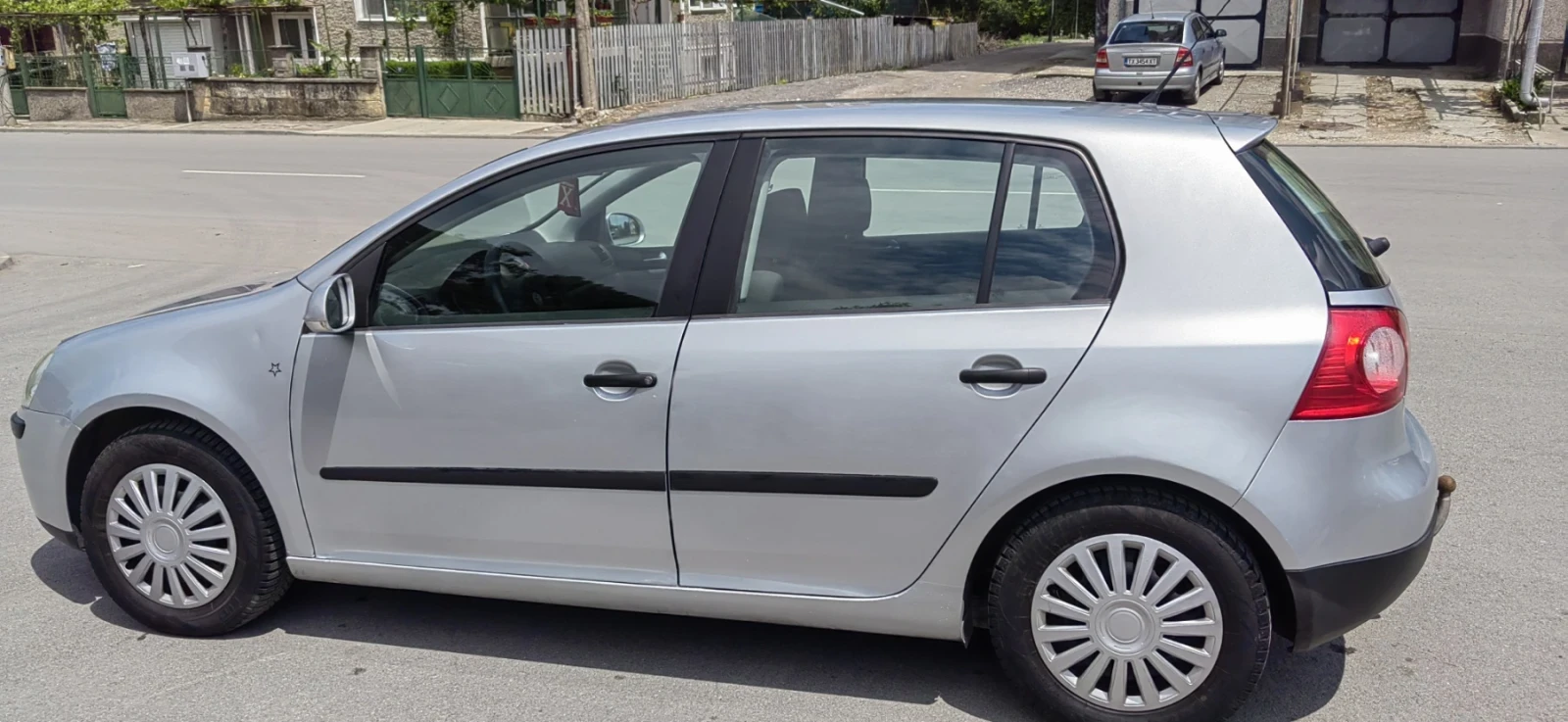 VW Golf Golf 5, снимка 3 - Автомобили и джипове - 54770099