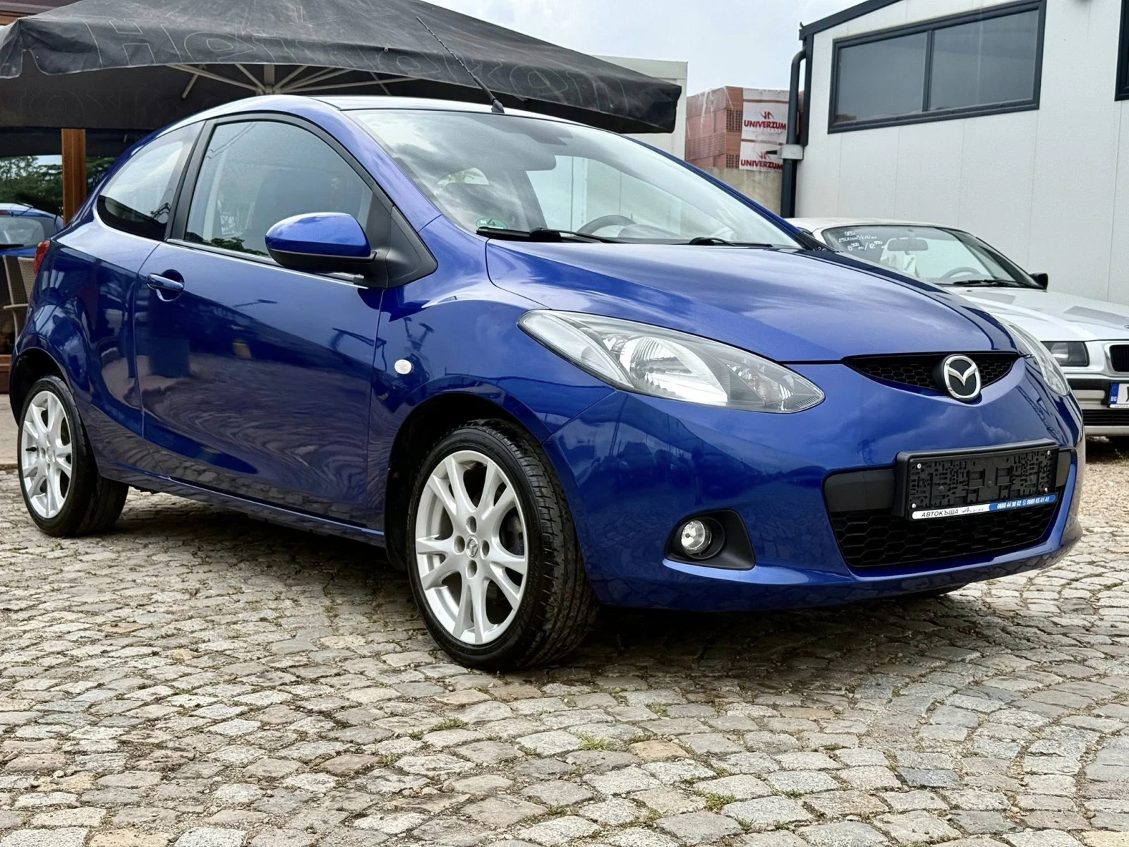 Mazda 2 1.5 , снимка 7 - Автомобили и джипове - 54779472