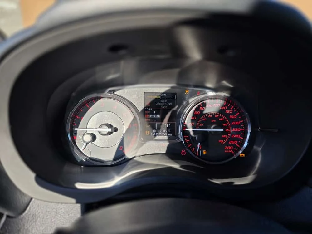 Subaru WRX * STI * КАРБОН* АЛКАНТАРА* STEREO SYSTEM* , снимка 13 - Автомобили и джипове - 54941265