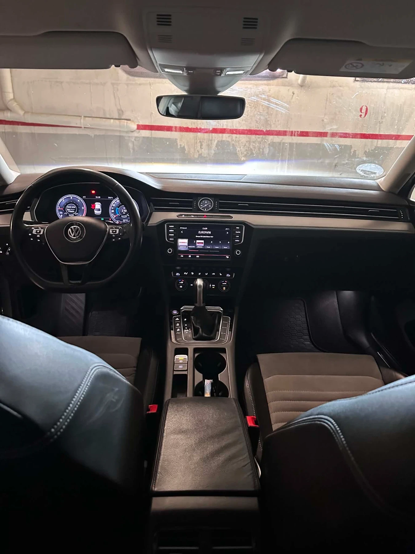 VW Passat 2, 0 Disel 239 конски сили, снимка 3 - Автомобили и джипове - 54987902