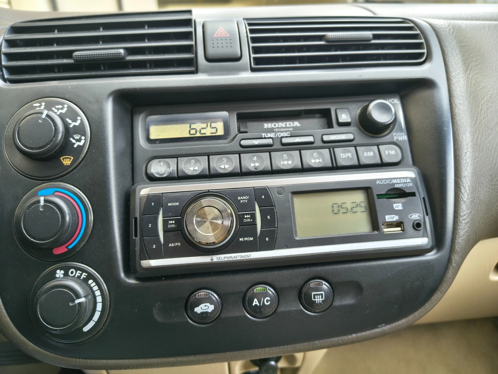 Honda Civic Sedan, снимка 10 - Автомобили и джипове - 55183091