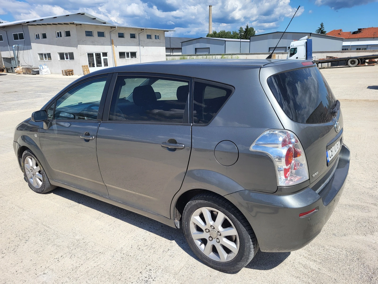 Toyota Corolla verso, снимка 5 - Автомобили и джипове - 55184876