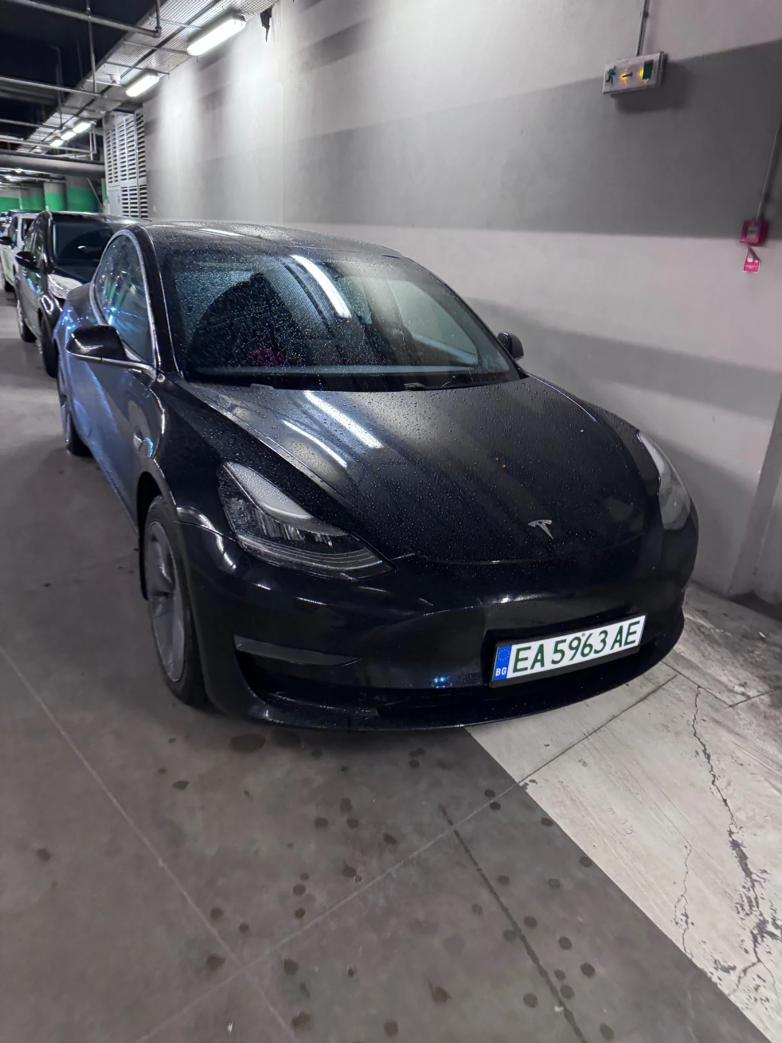 Tesla Model 3 Long Range(голямата батерия) RWD(един мотор)