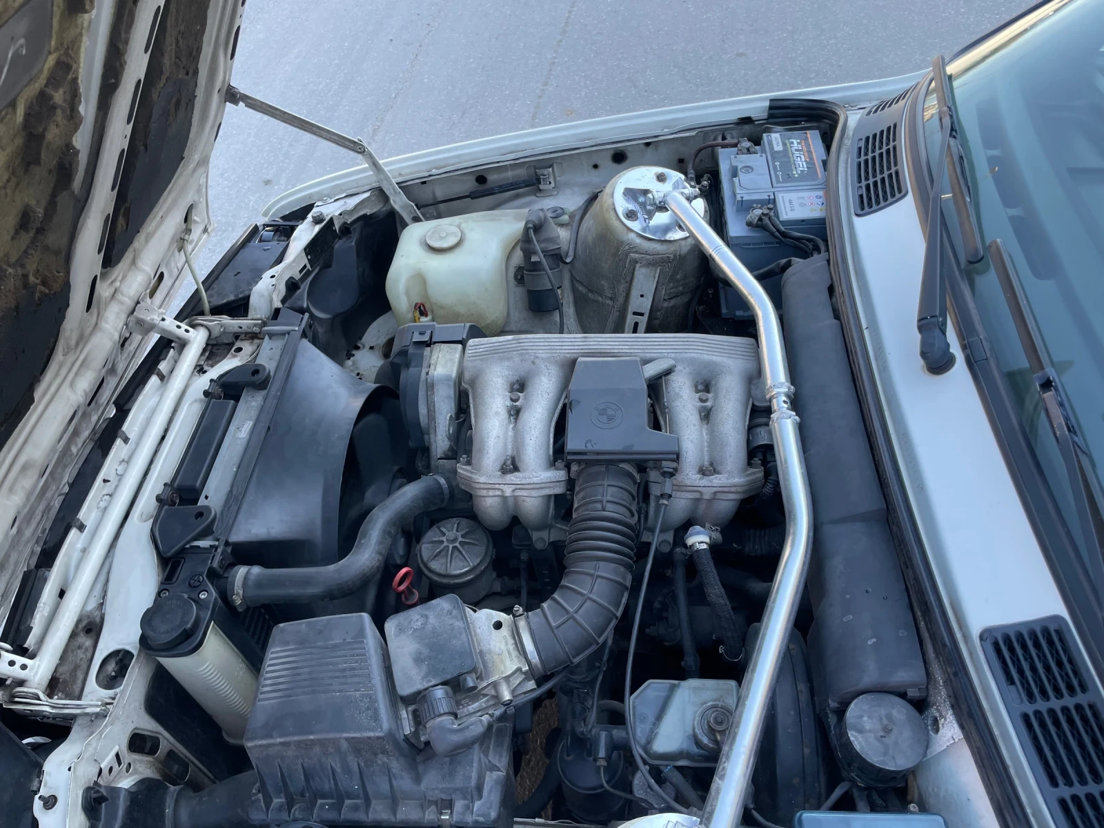 BMW 316 Като нов, снимка 12 - Автомобили и джипове - 55492671