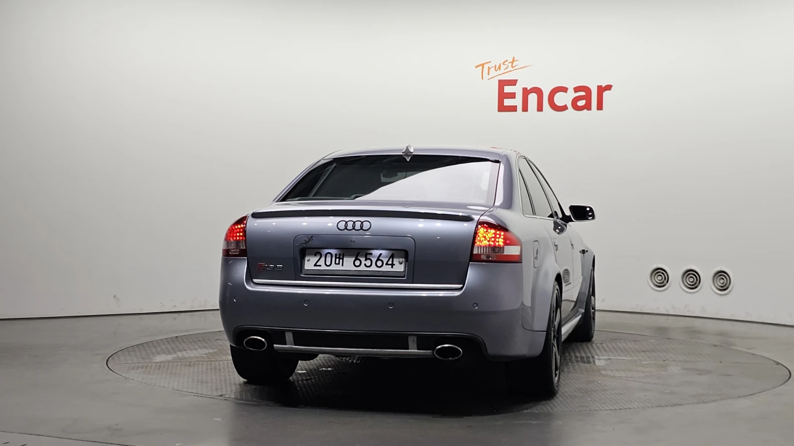 Audi Rs6 ЛЮК* КРАЙНА ЦЕНА, снимка 4 - Автомобили и джипове - 55496045