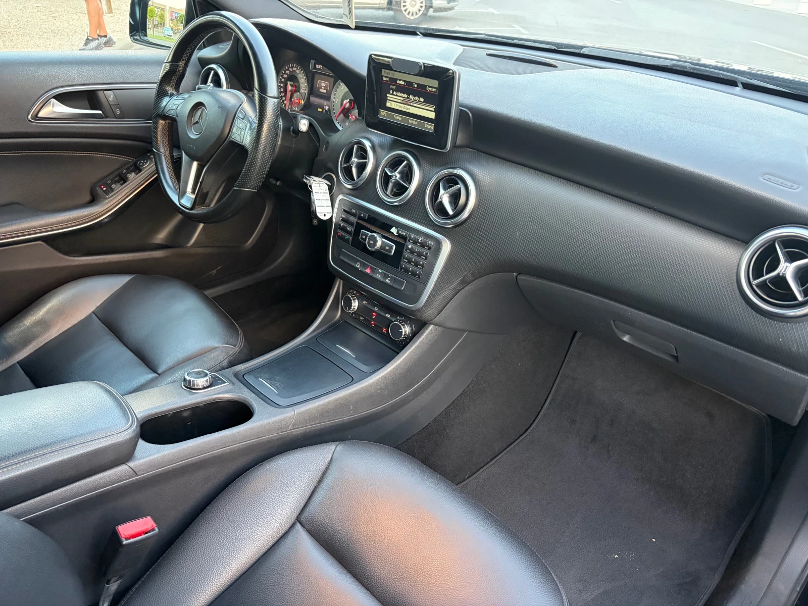 Mercedes-Benz A 180 1.8 CDI, снимка 12 - Автомобили и джипове - 55650745