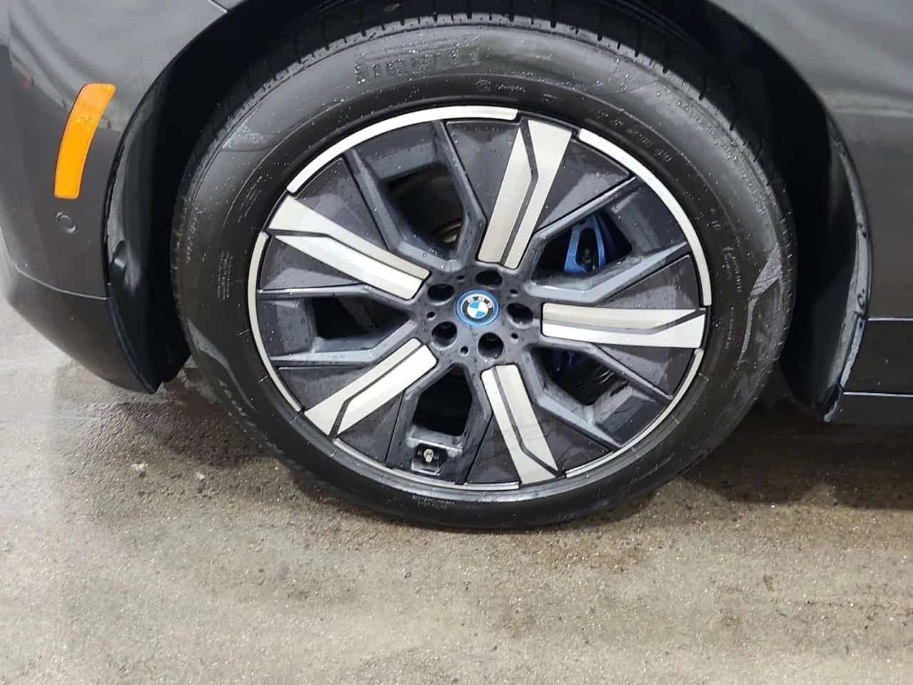 BMW iX XDRIVE50  CARFAX, снимка 6 - Автомобили и джипове - 55889237