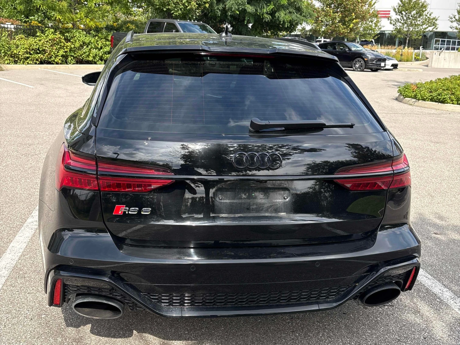 Audi Rs6 * 4.0 TFSI * CARFAX * , снимка 4 - Автомобили и джипове - 56131160