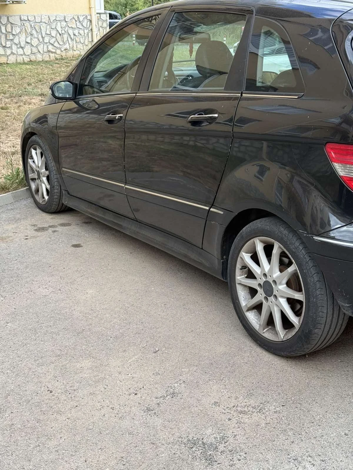 Mercedes-Benz B 180, снимка 4 - Автомобили и джипове - 56362705